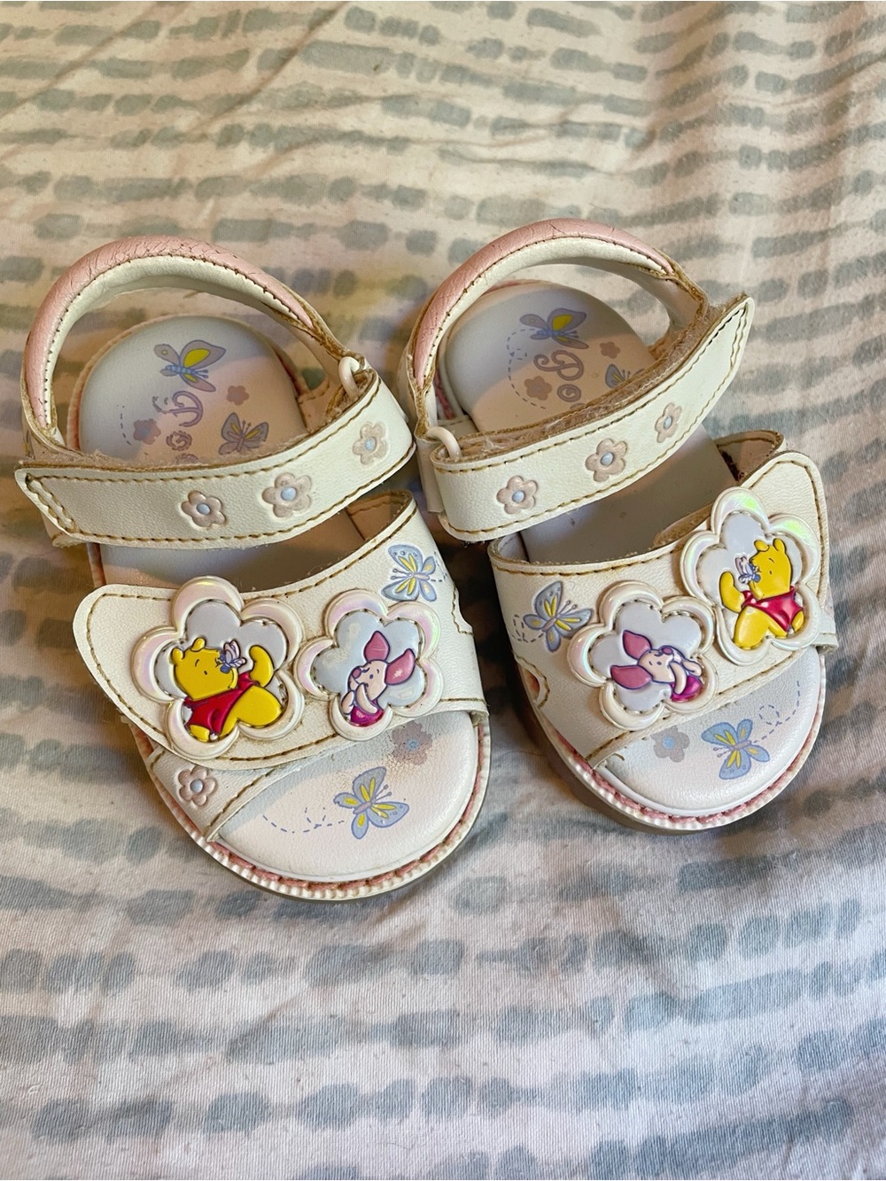 Disney White & Pink Winnie the Pooh and Piglet Toddler Sandals